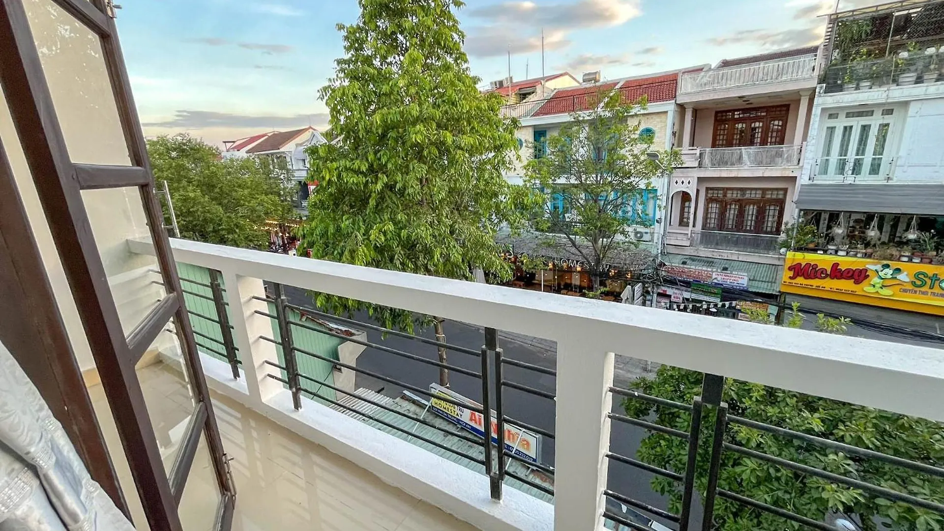 Ai Nghia Homestay - Banh Mi Hoi An Hotel
