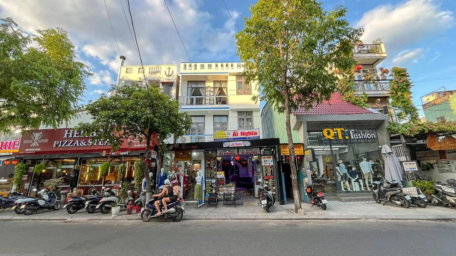 Ai Nghia Homestay - Banh Mi Hoi An